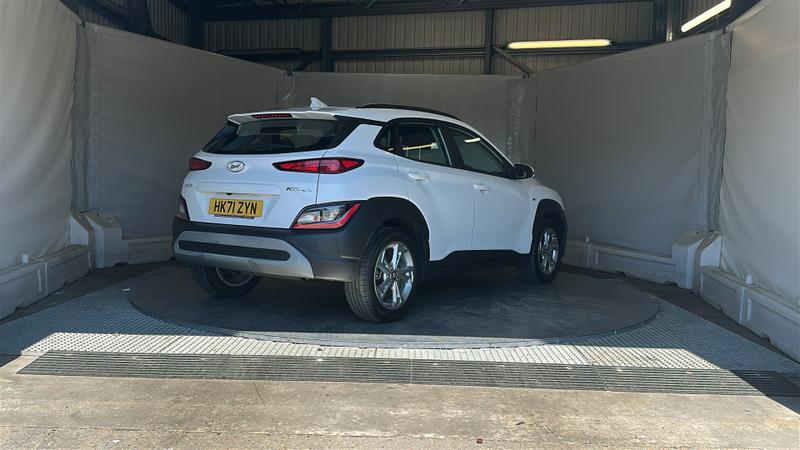 Hyundai KONA Photo cohere-35b9e74c9daed7c8466951d6060536f9e8fb541e.jpg