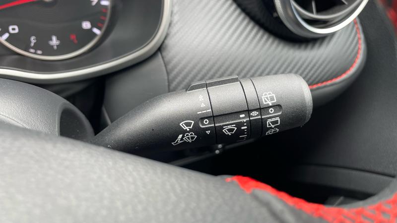 MG ZS Photo cohere-35bd06f8988322af2177b114018e3fd7d3877436.jpg