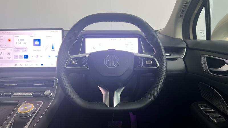 MG MGS6 EV Photo cohere-368cca48ce05f3a864b180f141c2290766dadc83.jpg