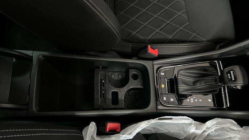 Skoda Karoq Photo cohere-3724845056f7d55782060c5c1216fceea46e3048.jpg