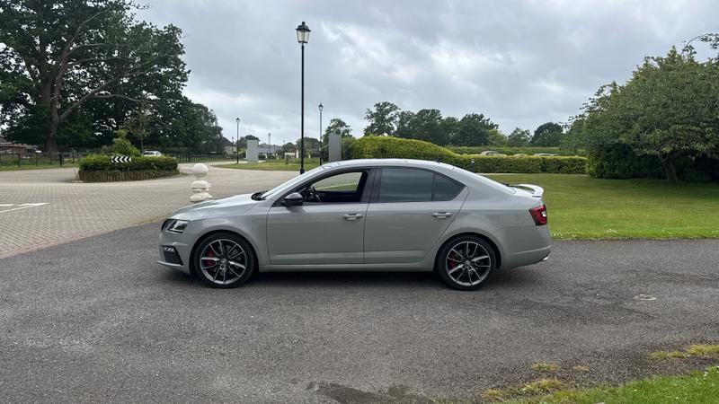 Skoda Octavia Photo cohere-37549c0e18ec63d73072a2737f9719101c6c1b27.jpg