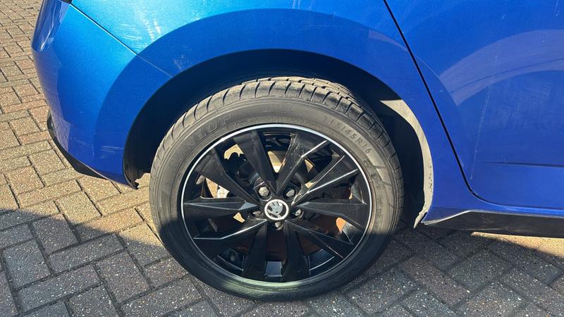 Skoda Fabia Photo cohere-375ac6d63aa1892ebe85d210638d91b36bb62e84.jpg