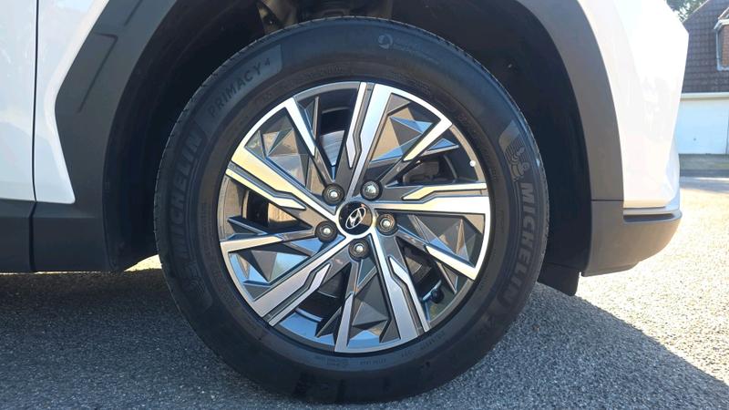 Hyundai TUCSON Photo cohere-38168f7566931950401046532276db246106110b.jpg