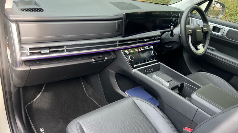 Hyundai SANTA FE Photo cohere-3846b18a5afa4ecb228c92e69abeecbe14ab9b75.jpg
