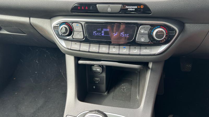 Hyundai i30 Photo cohere-38f79551e640b07b26770c2070498a4a94583858.jpg