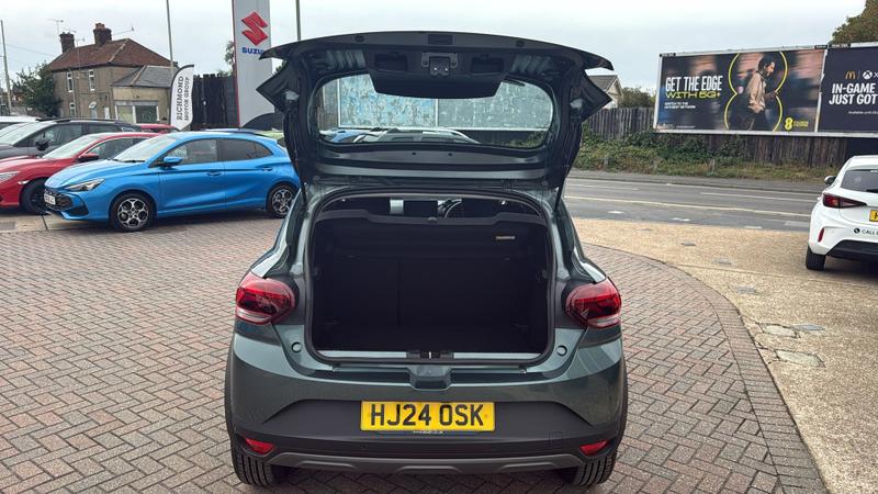 Dacia Sandero Stepway Photo cohere-391709e67ec7e168a3ac0a1060cf0a2ca5ef8c33.jpg