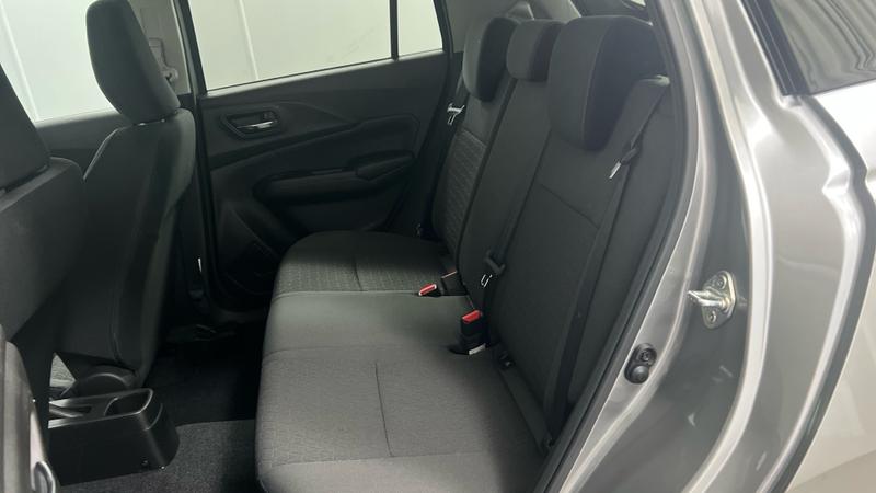 Suzuki SWIFT Photo cohere-39250c009599e110bef09f0ac7d143e85a2d428d.jpg