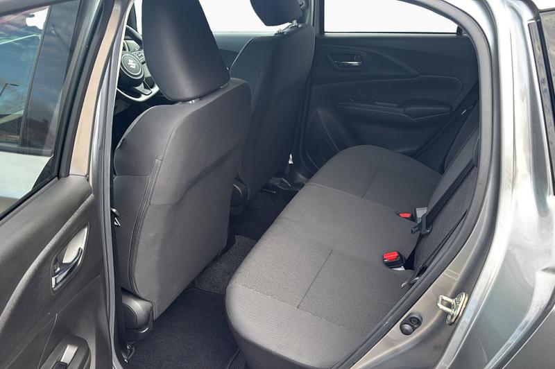 Suzuki Swift Photo cohere-395b94e81dbf45106efef5956b1fe280c6c2e504.jpg