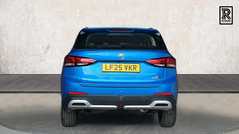 MG ZS Hybrid+ Photo cohere-3a114321b1bf9704600681d8df6c0a4e777a5c69.jpg