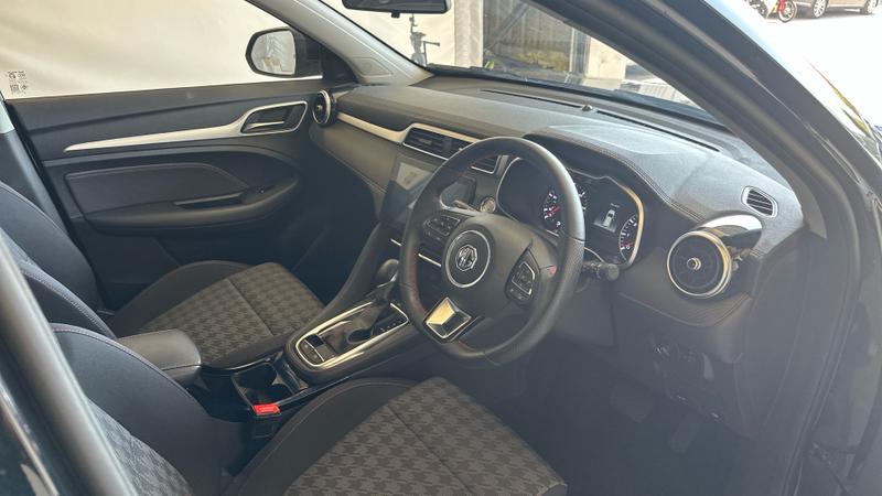 MG ZS Photo cohere-3a625a0da76767a7161f6c28995d493f64f1510d.jpg