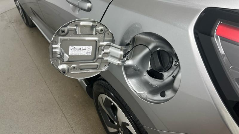 Suzuki SWIFT Photo cohere-3aca325c264b35e70d5e2a367c56d27e622319ba.jpg