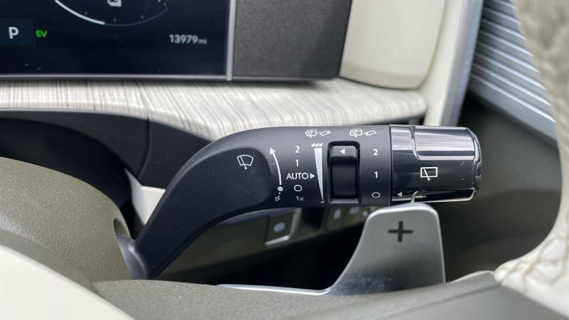 Hyundai Santa Fe Photo cohere-3b8d318d15383f425ce27a3810cfe27e66acf76a.jpg