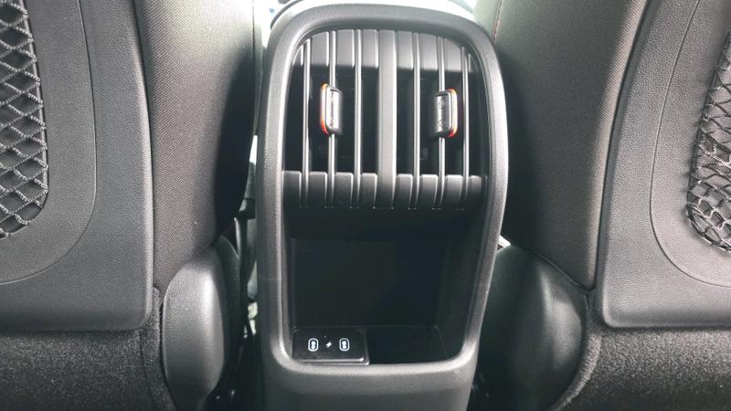 Hyundai KONA Photo cohere-3bfa57c8bc3829ab800e4060884b999d3cc765b3.jpg
