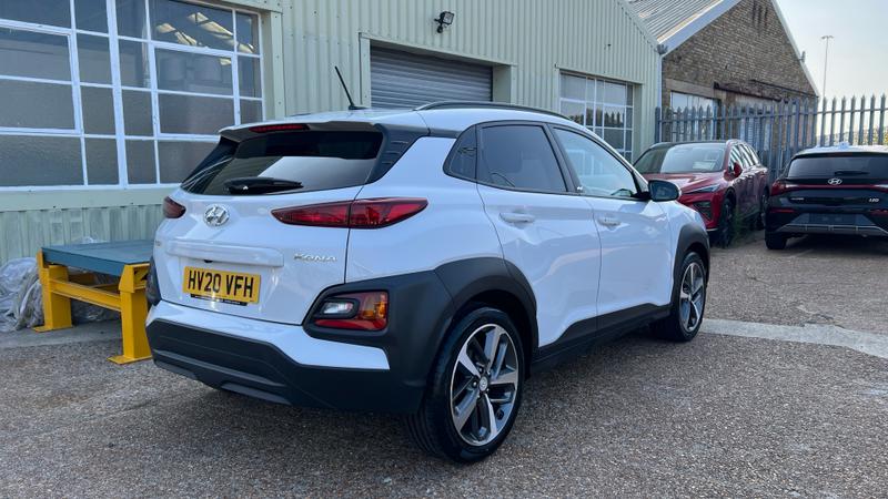 Hyundai KONA Photo cohere-3cc7d955eacac2fad6c39b509120a854d1ad9c60.jpg