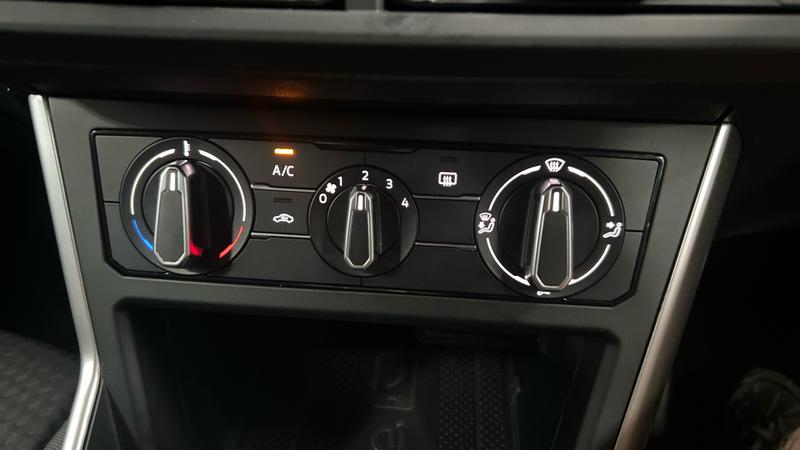 Volkswagen TAIGO Photo cohere-3cdbad94f5c8e4aa68c73b5ac6038cacd72d6213.jpg