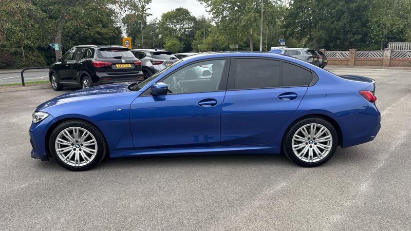 BMW 3 Series Photo cohere-3d678f84c721d0ee485141e89d279ce4d9f3cdc4.jpg