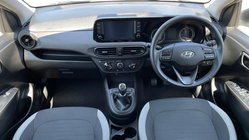 Hyundai i10 Photo cohere-3e0192474435502e7b548707bd7fb640e79e08cf.jpg
