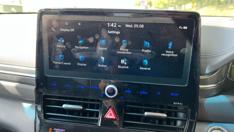 Hyundai IONIQ Photo cohere-3e09e867cef96290dccda49e127ce083ebe8f35f.jpg