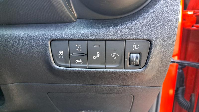 Hyundai KONA Photo cohere-3e43771bd841d4ab3618e84c6c4ae2aac336ea61.jpg