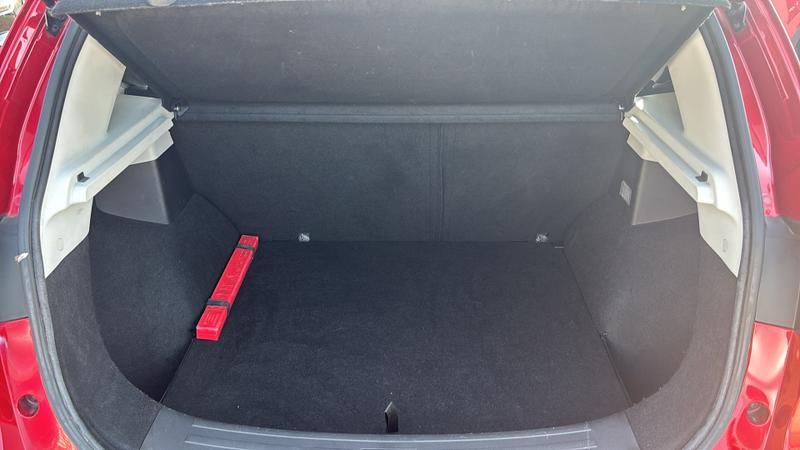 MG ZS Photo cohere-3ecfdc8dedd0661e4bccc1d9831d01cd14a13674.jpg