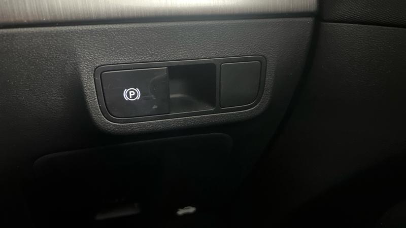 Hyundai KONA Photo cohere-3f32c0e4ccdf4caedf1b8491c553d4b4b929fe7d.jpg