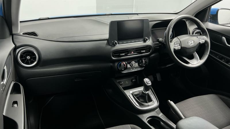 Hyundai KONA Photo cohere-3f6b5969ef774ddd7e2e246a96fa0e28748fbe28.jpg