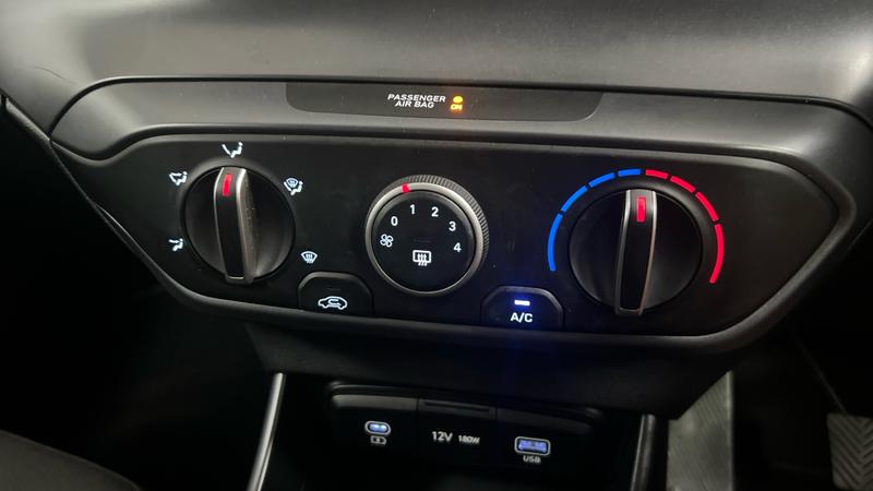 Hyundai i20 Photo cohere-3f6eee8bc2c322415f53689b350edd3a1576be0c.jpg
