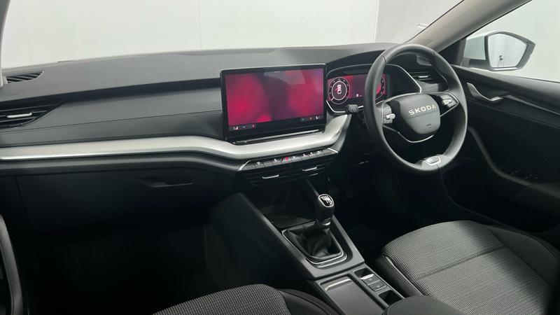Skoda OCTAVIA Photo cohere-3f7a38fa8102d24105c5545384da55bbcd14bc68.jpg