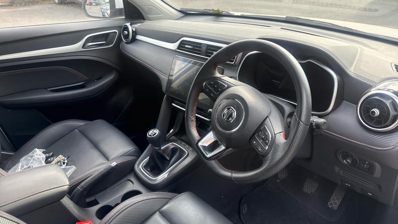 MG ZS Photo cohere-401f03265240b9d2693046ddcb186b6bf6574738.jpg