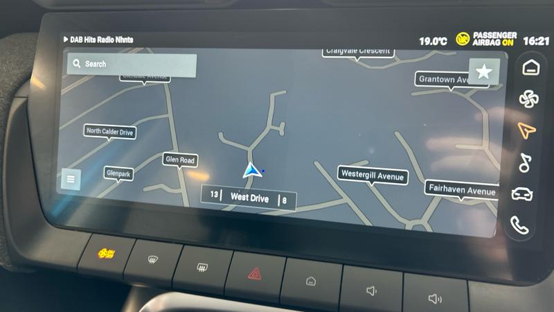 MG ZS Hybrid+ Photo cohere-407bd2dfccda1fa5c2d485b553fe9a1dcd21fd2f.jpg