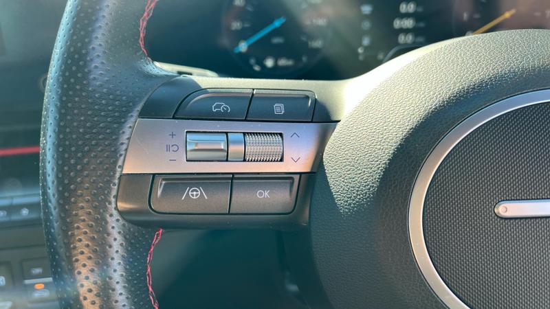 Hyundai KONA Photo cohere-40b245e77539ecbbdd5a9bf387317fed934c4a58.jpg