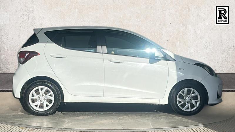 Hyundai i10 Photo cohere-40f809aaa6098ca4b51fd4dc119f80deb2ff2baa.jpg