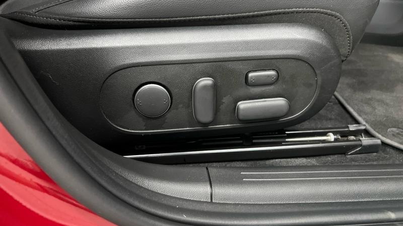 Hyundai IONIQ 6 Photo cohere-41928b3d7471c8e0eb024ad3a36bc2a6e15ce275.jpg