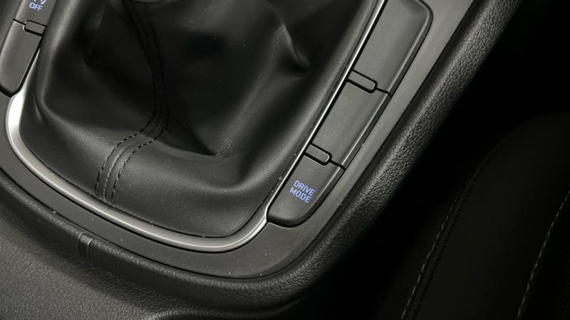 Hyundai KONA Photo cohere-429aa4d0418cdf83f6b8ce5abd69dce689b95d49.jpg