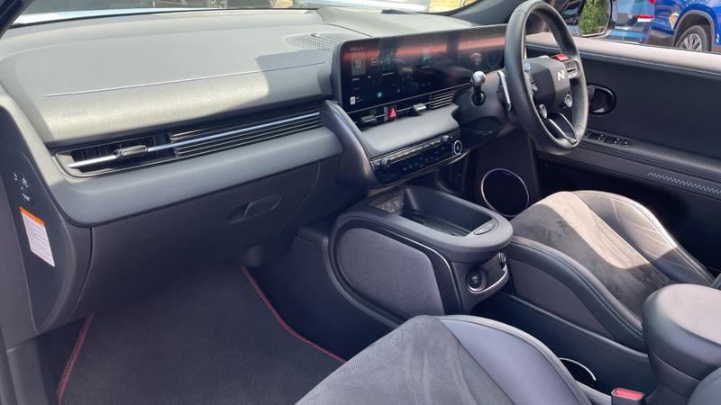 Hyundai IONIQ 5 Photo cohere-42e0fdf024c29c0ba2b6c57716adcf50286f7fe6.jpg