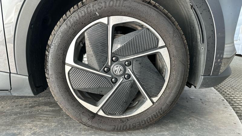 MG MGS5 EV Photo cohere-433e317f7ec2e1e7e54031c049d84d30b04477b1.jpg