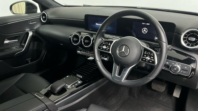 Mercedes-Benz A CLASS Photo cohere-438150d0378dc9b9c801527f5a5c5f2ba065f7ed.jpg