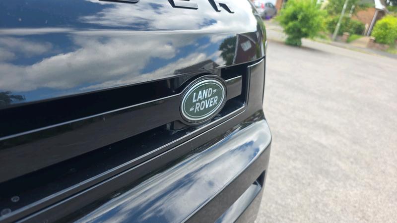 Land Rover Defender 110 Photo cohere-4383d765e45048b797bdf8120520a30d2ac8bdec.jpg