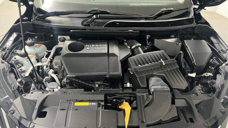 Nissan QASHQAI Photo cohere-43947d3fd17a410b08082779e0e613311ea3c457.jpg