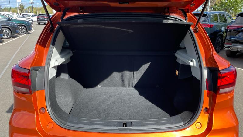 MG ZS Photo cohere-43e092232ff730c4544b944972b835a9a0ece73d.jpg