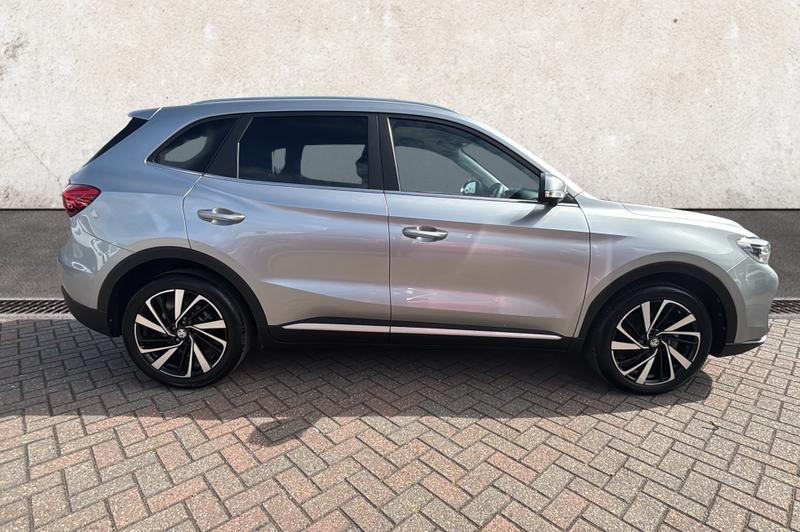 MG ZS Hybrid+ Photo cohere-43fc50078f081b1b8f60b903f5a2956d33004cd7.jpg
