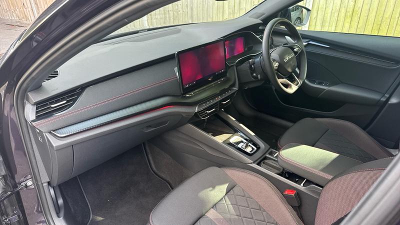 Skoda Octavia Photo cohere-4427db3c185a3037ffe5e8df46b8ae80bc1858ba.jpg