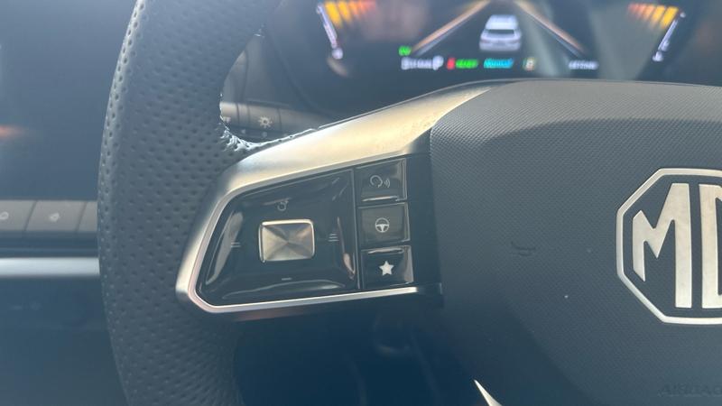 MG ZS Hybrid+ Photo cohere-442fc9efdcf0b4a27cf81c624056164ceba23df5.jpg