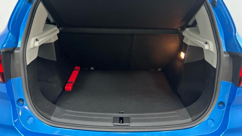 MG ZS Photo cohere-44d0fffcc2b85a523d8f8bcc762b3944b37a2233.jpg
