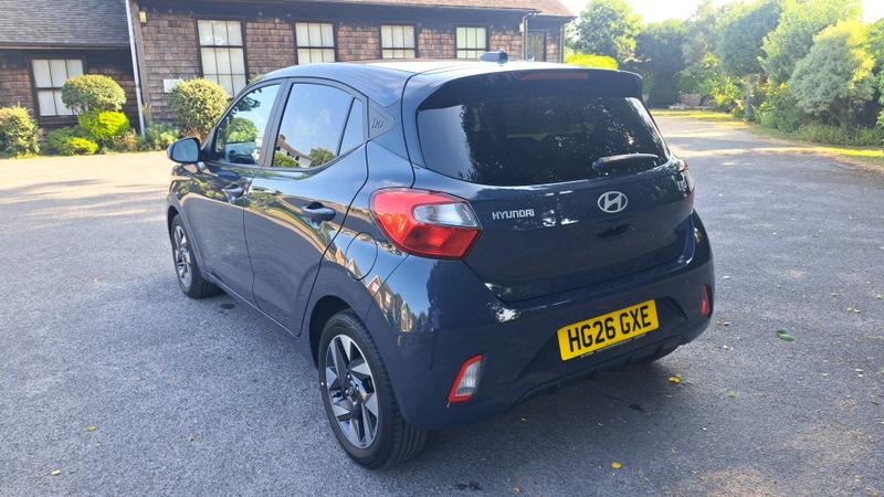 Hyundai i10 Photo cohere-44f499719be78e295d128ccabb39a7ddc8a30762.jpg