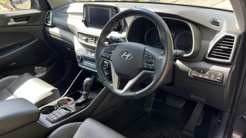Hyundai TUCSON Photo cohere-453395f605df73a27b38251621045113a6d2dbf9.jpg