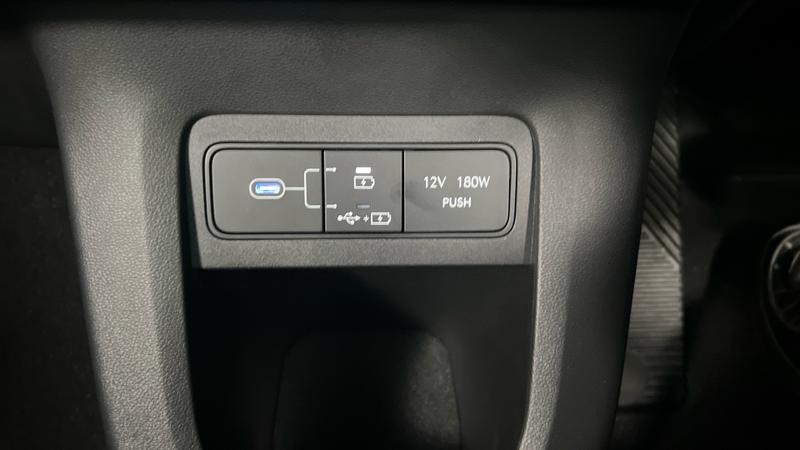Hyundai IONIQ Photo cohere-453c66e4bd1bd0e6e0b9f44bfd27514a44b7590a.jpg