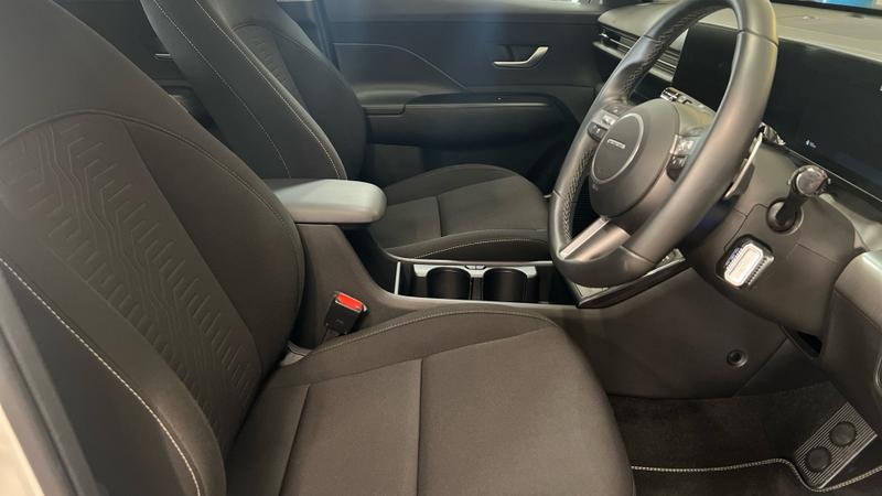 Hyundai KONA Photo cohere-456b8bc07df2503b89dc5e2755cfc4dae7783bfa.jpg