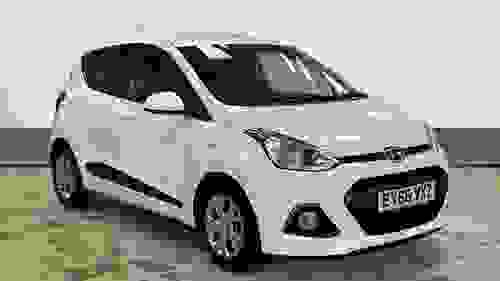 Used 2016 Hyundai i10 1.0 GO! Hatchback 5dr Petrol Manual Euro 6 (66 ps) White at Richmond Motor Group