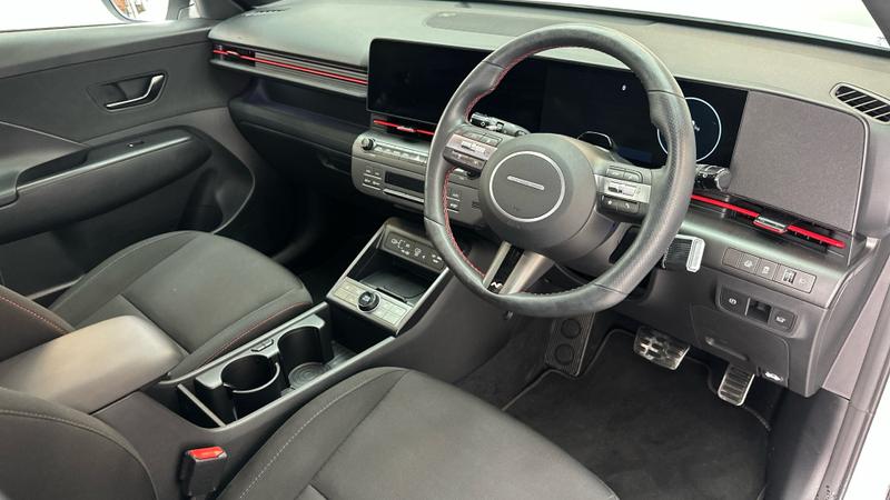 Hyundai KONA Photo cohere-45e107341433b54bbe9ba6da6a5a8e5b52d6c242.jpg